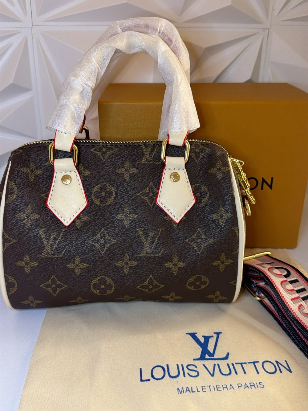 Louis Vuitton Monogram Speedy Mini Satchel - Brown/White